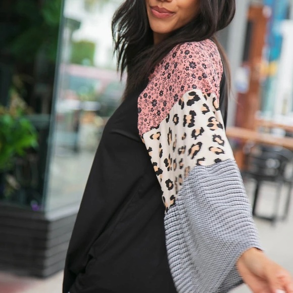 FLORAL LEOPARD PRINT JACQUARD BLOCK BELL SLEEVE TOP - Picture 7 of 8